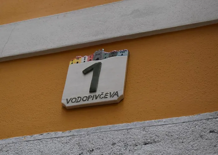 Apartments Piranom